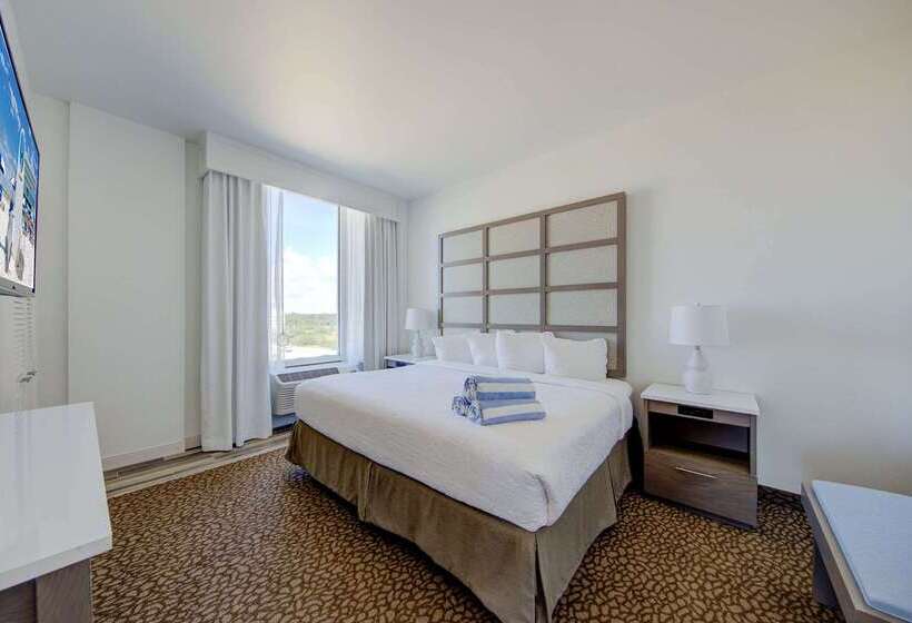 هتل Best Western Premier   The Tides