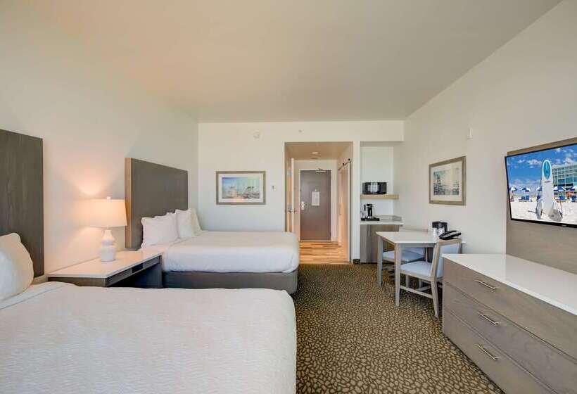 ホテル Best Western Premier   The Tides