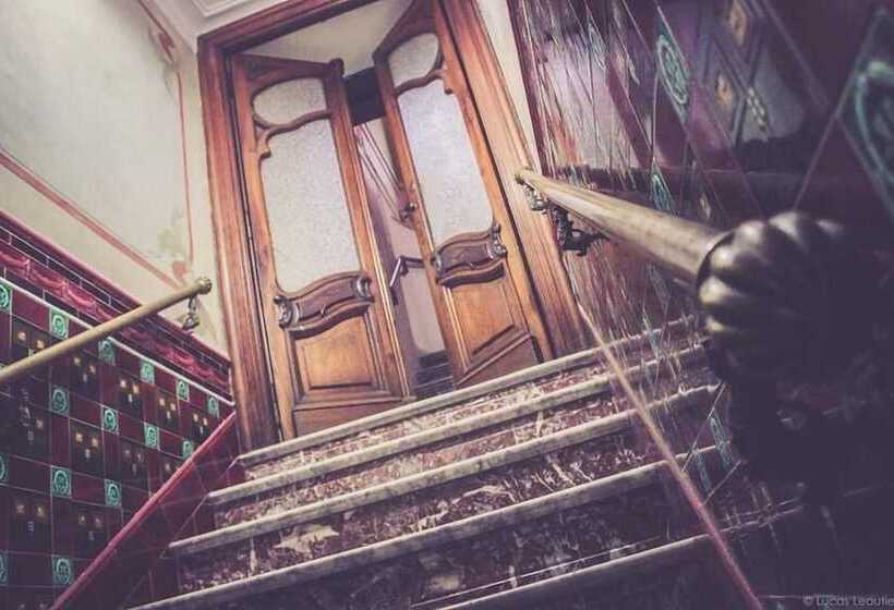 Отель Bonarda Bon Hostel