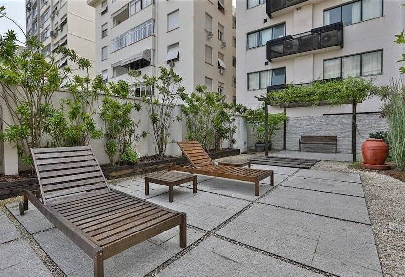 בית מלון כפרי Bossa Nova Ipanema