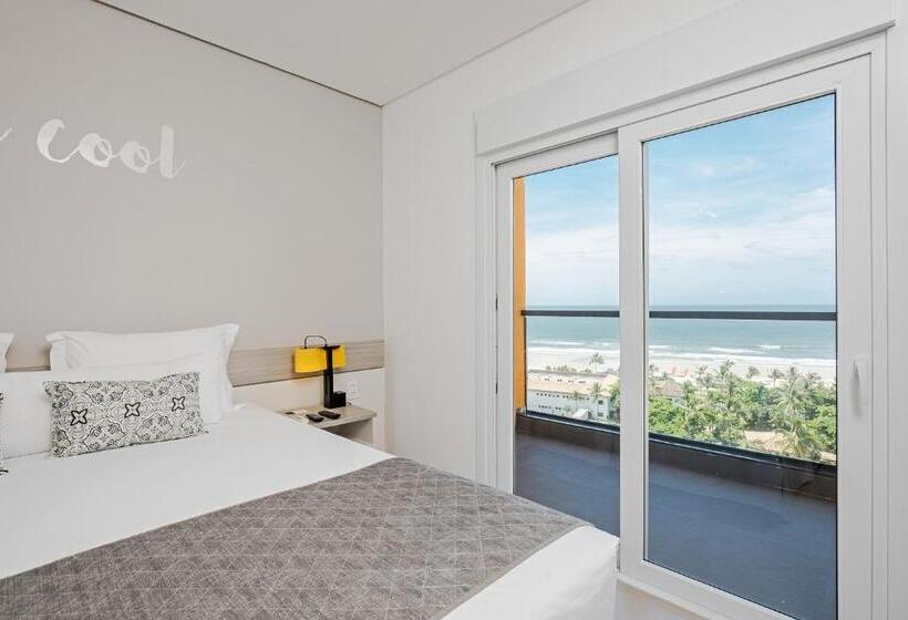 ホテル Candeias Guarujá