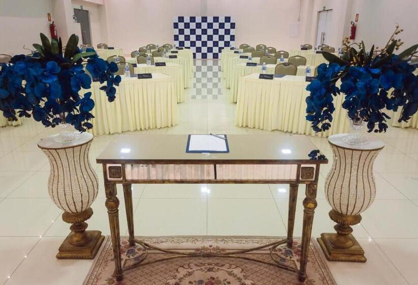 Отель Ceu Palmas