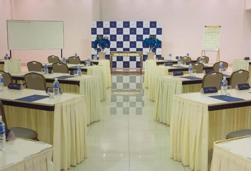 Отель Ceu Palmas