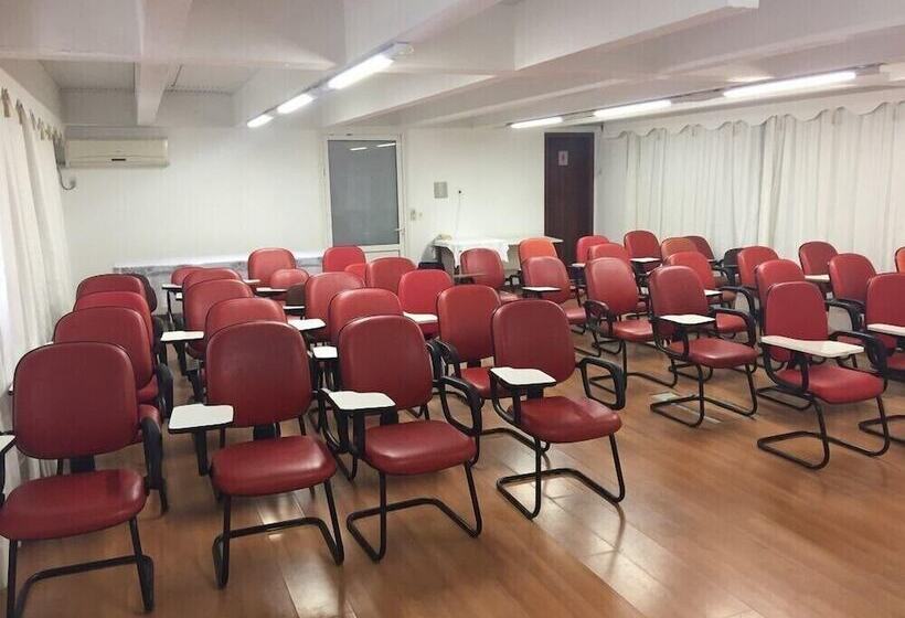 酒店 Colle Tourist