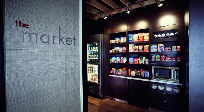 فندق Courtyard By Marriott Montreal West Island/baie D’urfe