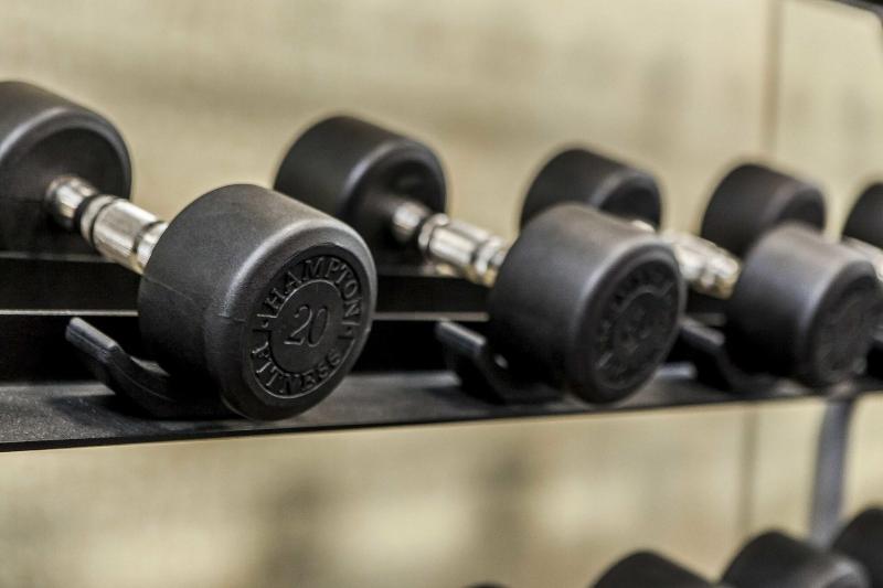 فندق Courtyard By Marriott Montreal West Island/baie D’urfe