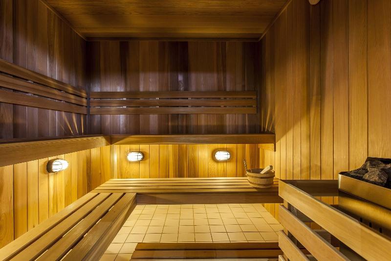 فندق Courtyard By Marriott Montreal West Island/baie D’urfe