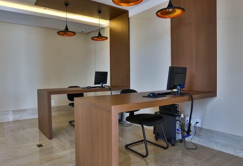 فندق Ibiza Plaza