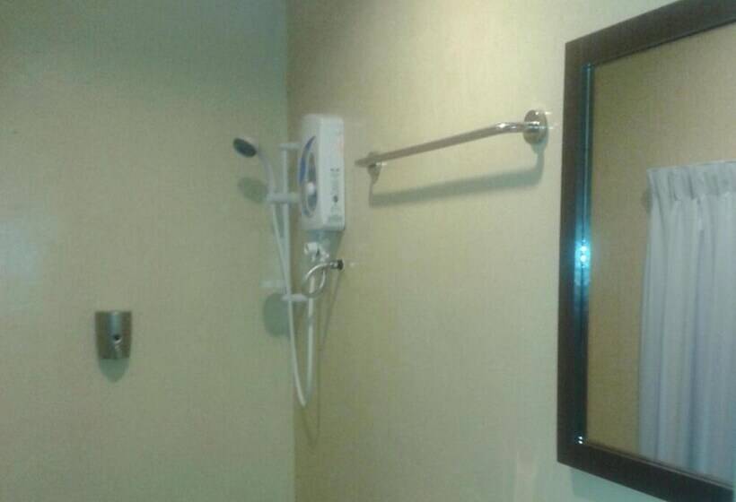 בית מלון כפרי Double Star Klang