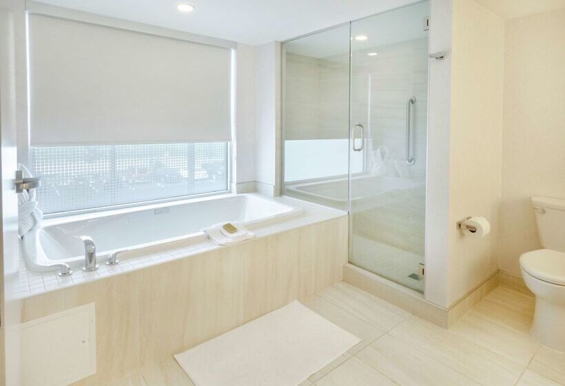 Doubletree By Hilton Hotel Niagara Falls New York