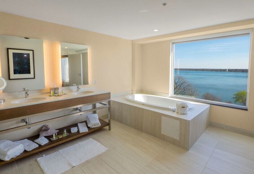 Doubletree By Hilton Hotel Niagara Falls New York