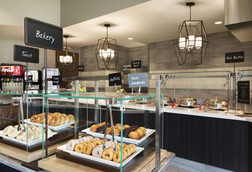 בית מלון כפרי Embassy Suites By Hilton Greenville Downtown Riverplace