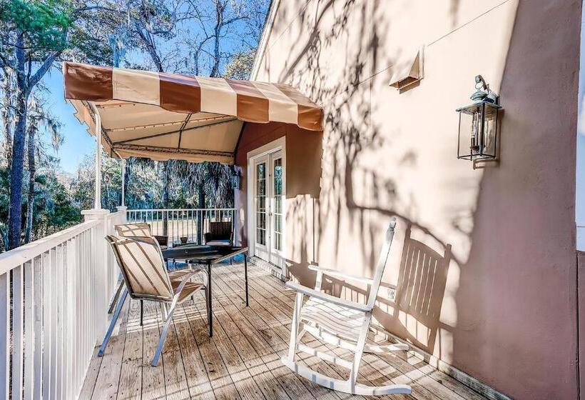 호텔 Evian At Shipyard By Hilton Head Accommodations