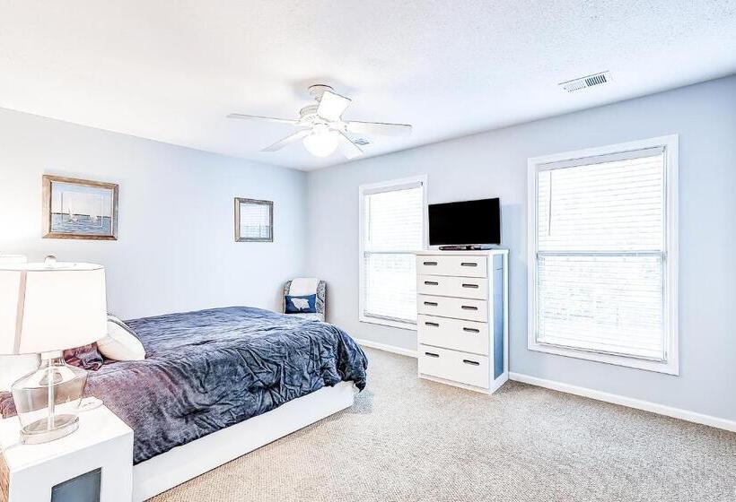 호텔 Evian At Shipyard By Hilton Head Accommodations