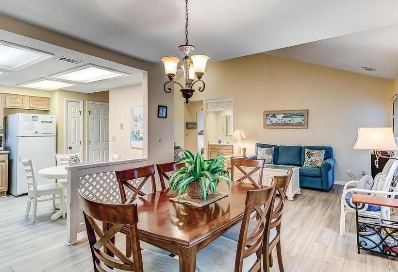 호텔 Evian At Shipyard By Hilton Head Accommodations