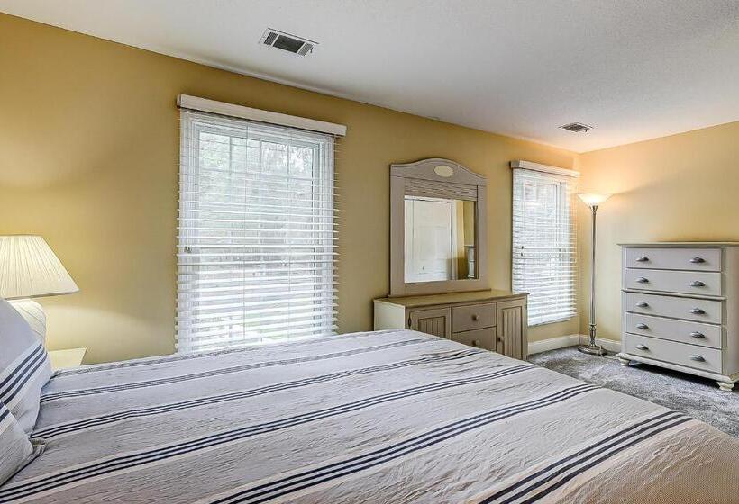 호텔 Evian At Shipyard By Hilton Head Accommodations