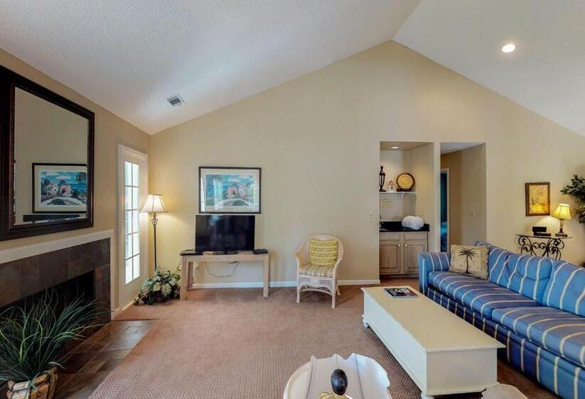 호텔 Evian At Shipyard By Hilton Head Accommodations