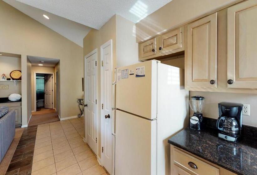 호텔 Evian At Shipyard By Hilton Head Accommodations