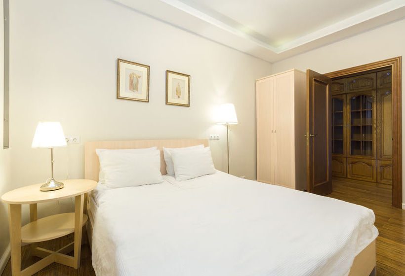 בית מלון כפרי Gogol House