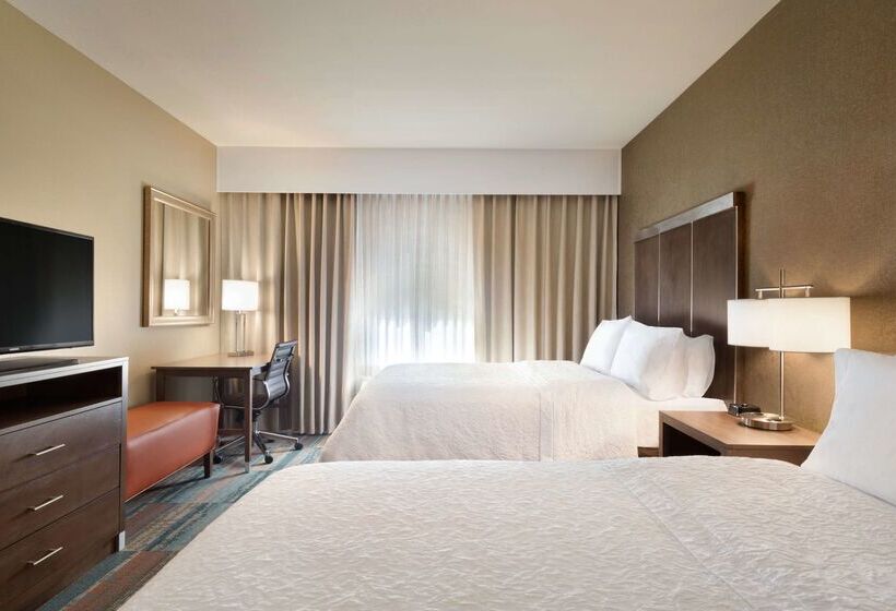 هتل Hampton Inn Elko