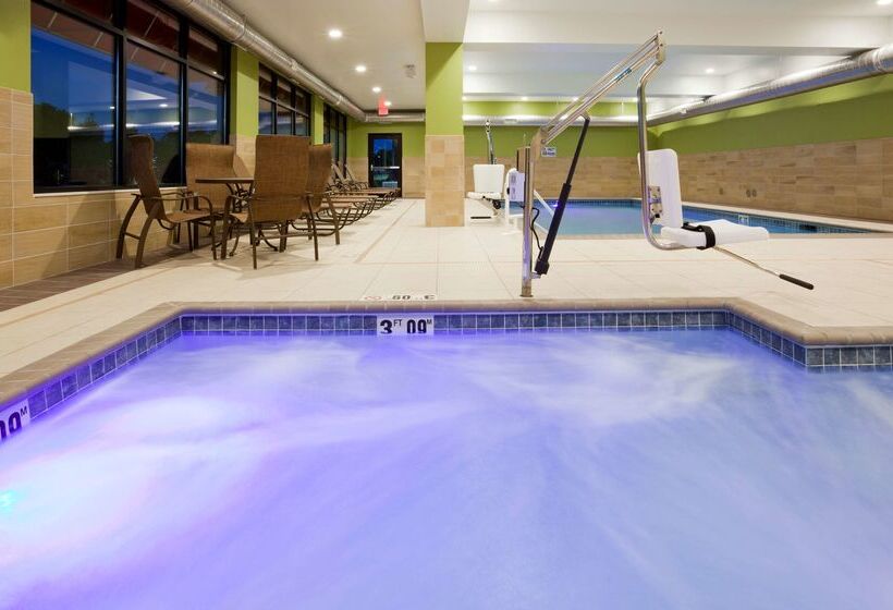 فندق Hampton Inn Minneapolis Roseville