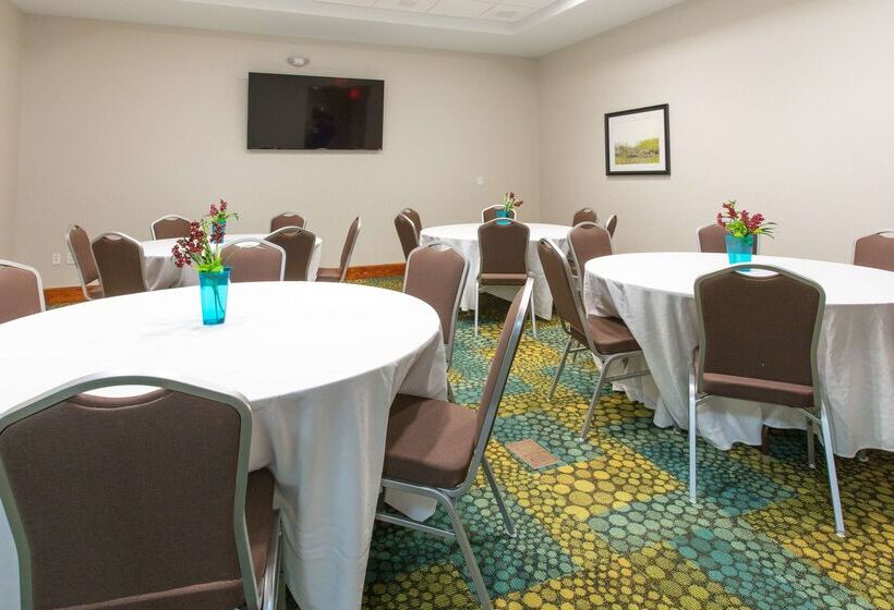 فندق Hampton Inn Palatka