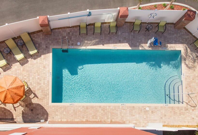 فندق Hampton Inn Palatka