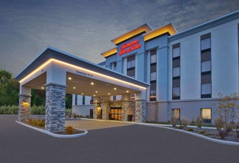 ホテル Hampton Inn & Suites Alliance