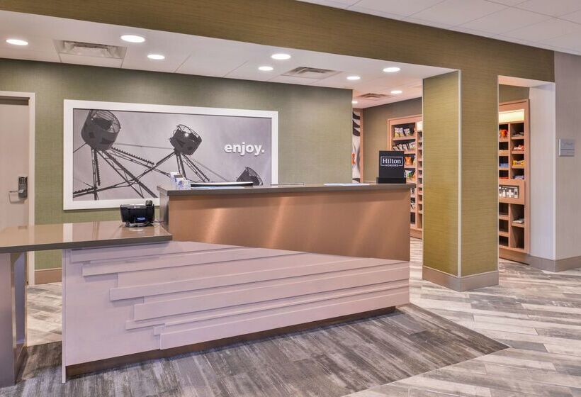 בית מלון כפרי Hampton Inn & Suites Altoonades Moines