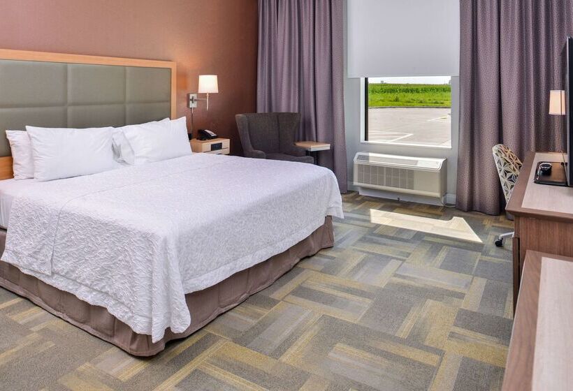 فندق Hampton Inn & Suites Altoonades Moines