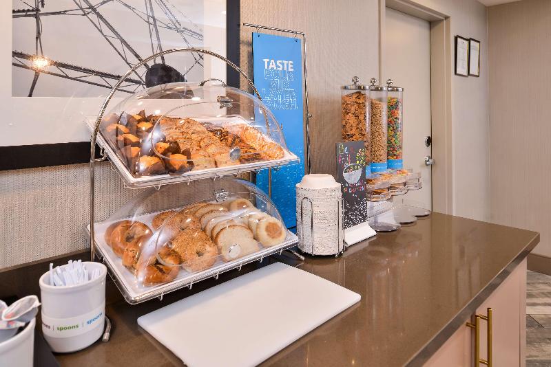 فندق Hampton Inn & Suites Altoonades Moines