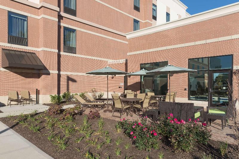 בית מלון כפרי Hampton Inn & Suites Chicago Schaumburg