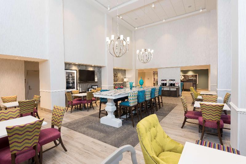 בית מלון כפרי Hampton Inn & Suites Chicago Schaumburg