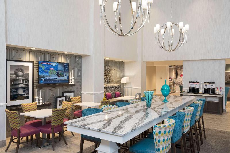 בית מלון כפרי Hampton Inn & Suites Chicago Schaumburg