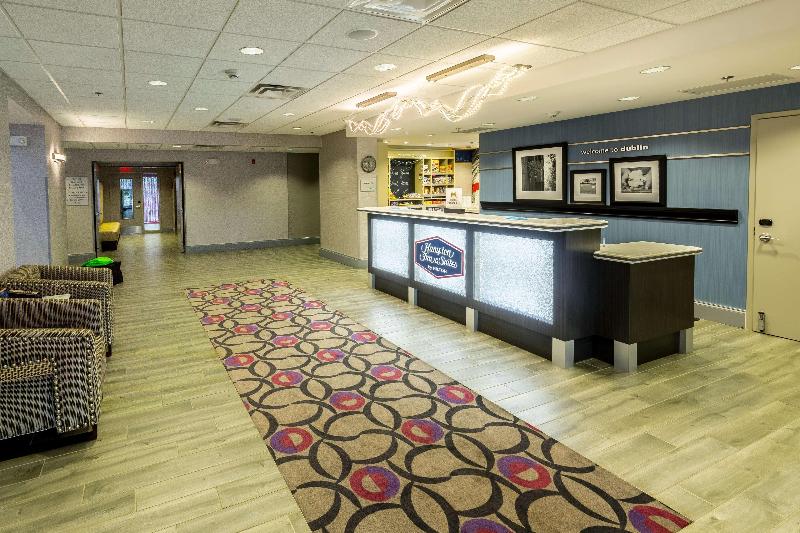 酒店 Hampton Inn & Suites Dublin