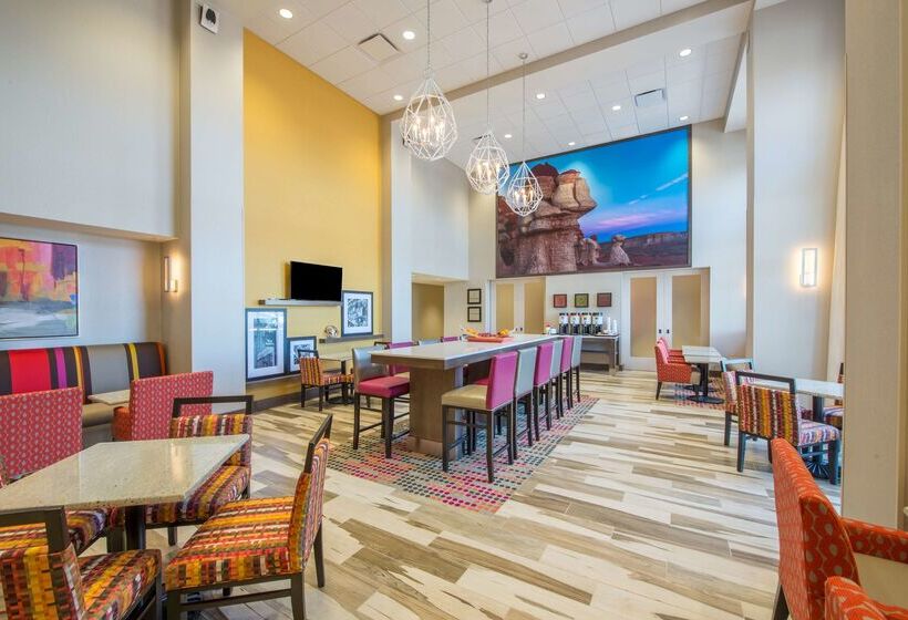 هتل Hampton Inn & Suites Phoenix East Mesa