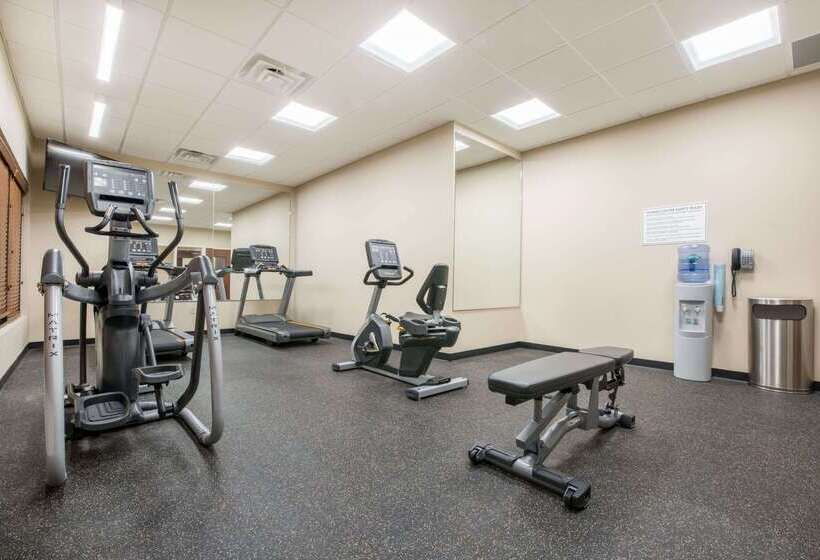 فندق Hawthorn Suites By Wyndham Bridgeport