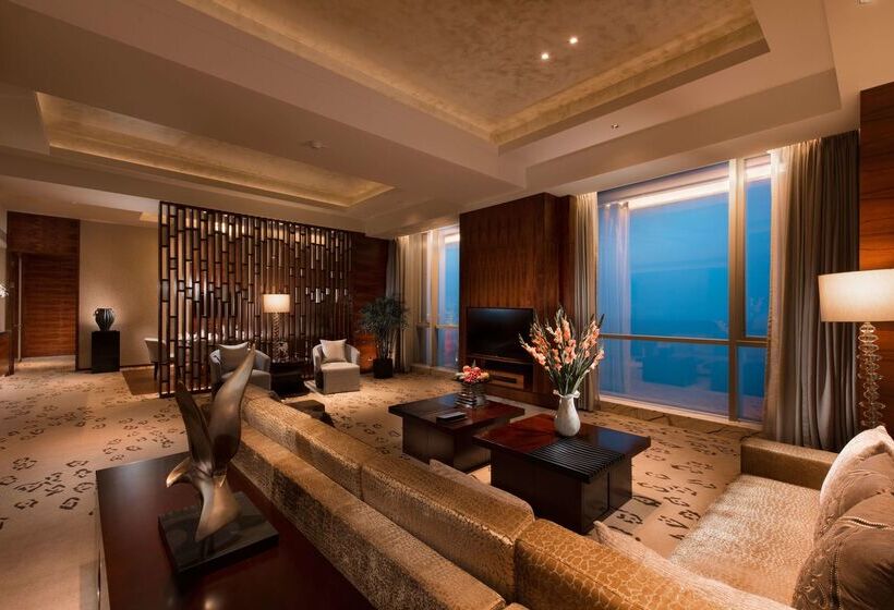 호텔 Hilton Yantai Golden Coast