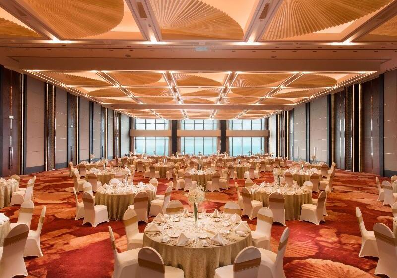 호텔 Hilton Yantai Golden Coast