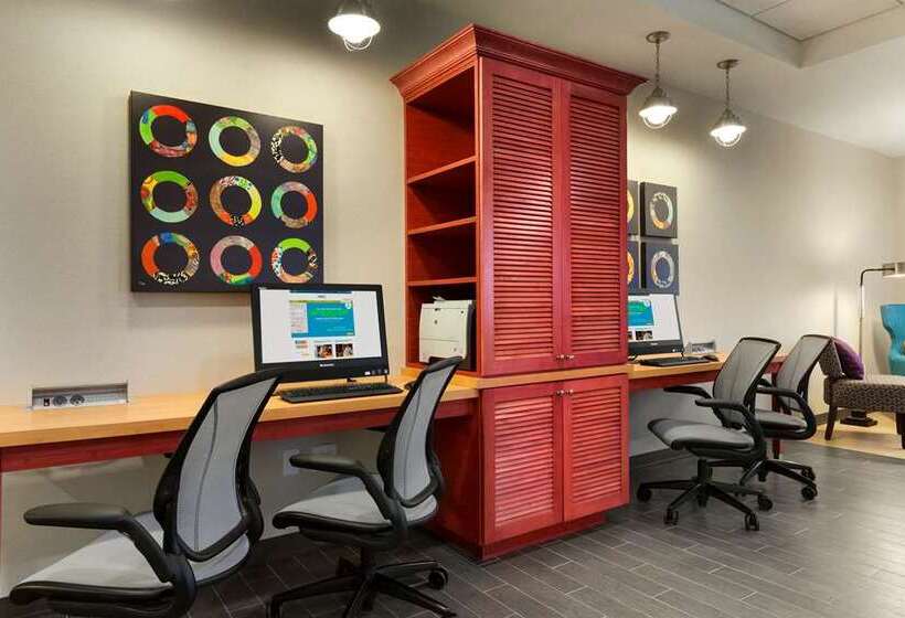 ホテル Home2 Suites By Hilton Champaign / Urbana