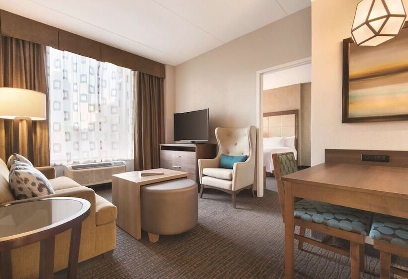 בית מלון כפרי Homewood Suites By Hilton Calgary Downtown