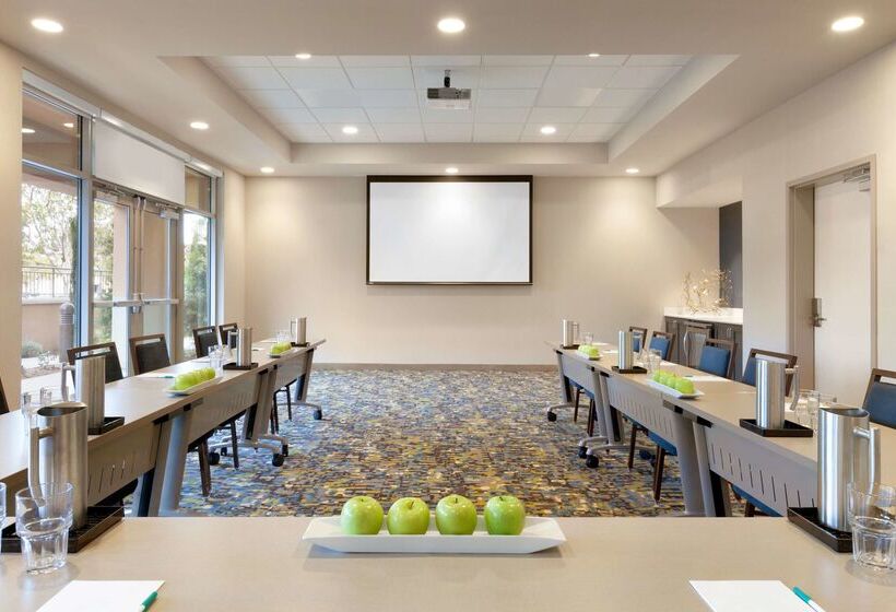 فندق Homewood Suites By Hilton Irvine John Wayne Airport