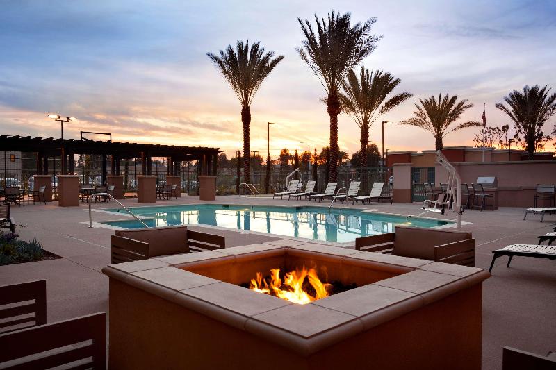 فندق Homewood Suites By Hilton Irvine John Wayne Airport