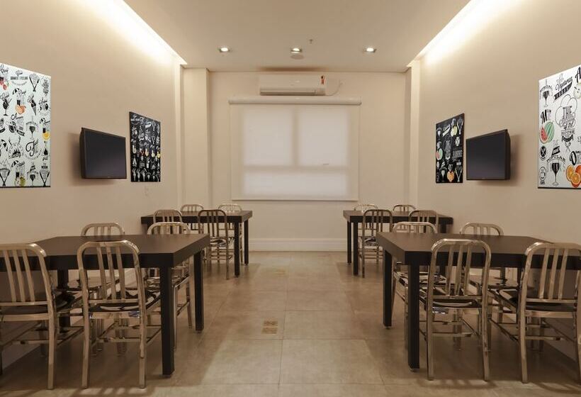 ホテル Nacional Inn Palmas