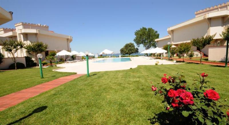 فندق Ida Kale Resort