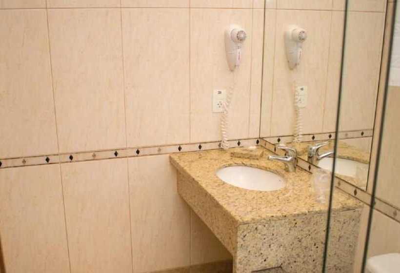 ホテル Jacques Georges Business