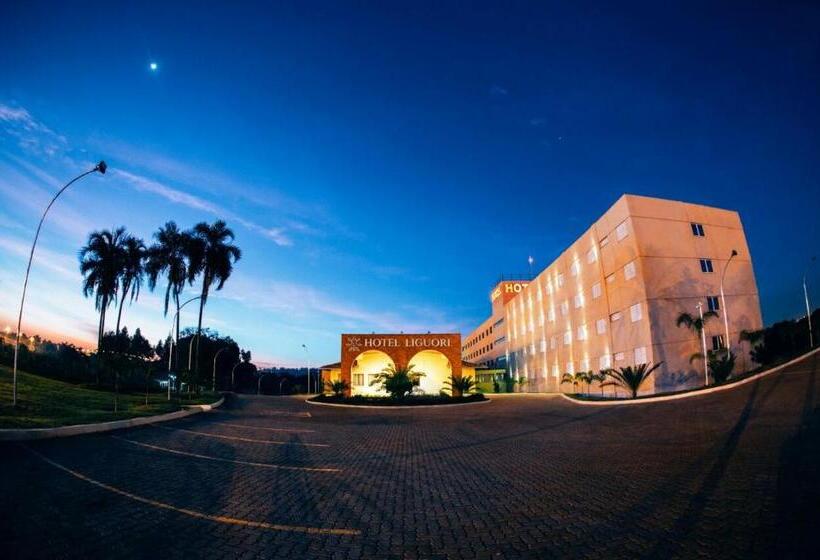 호텔 Liguori