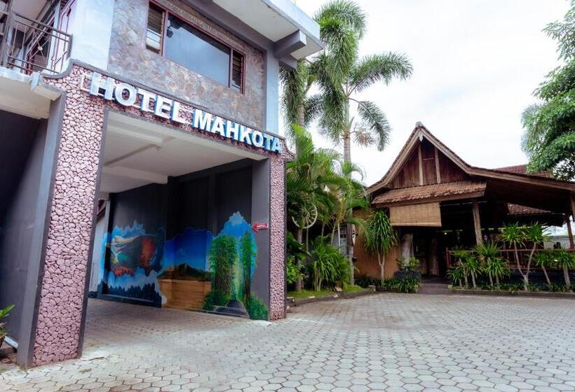 هتل Mahkota Plengkung By Ecommerceloka