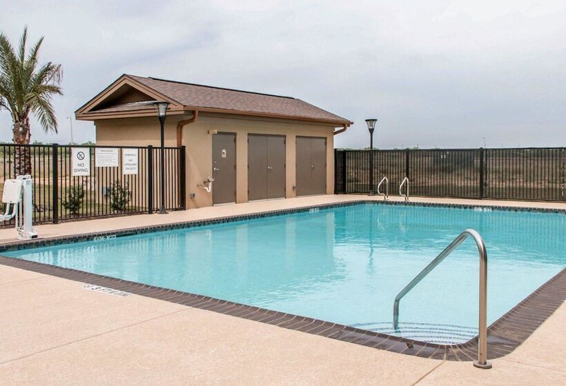 בית מלון כפרי Mainstay Suites Cotulla