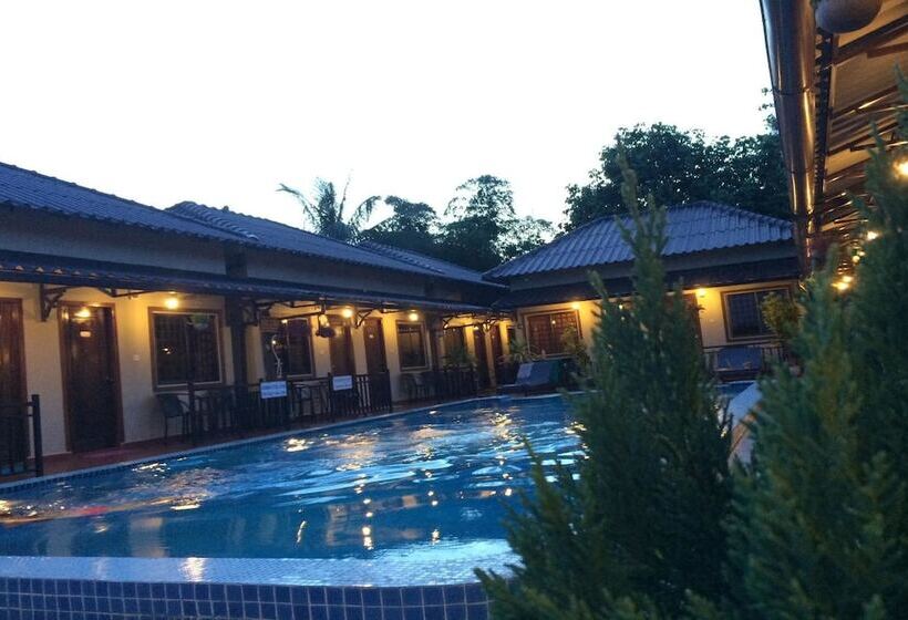 酒店 Makara Bungalows